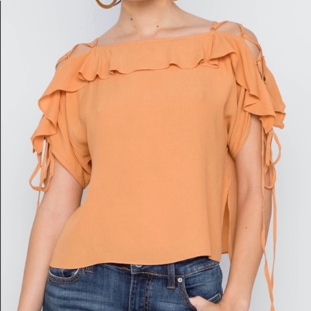 ⭐️Honey Solid Lace Up Sleeve Top